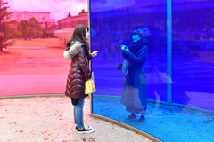 フィルターで遊ぶ美女