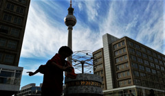 ベルリン、アレクサンダー広場の世界時計