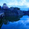 日没前の大阪城天守閣