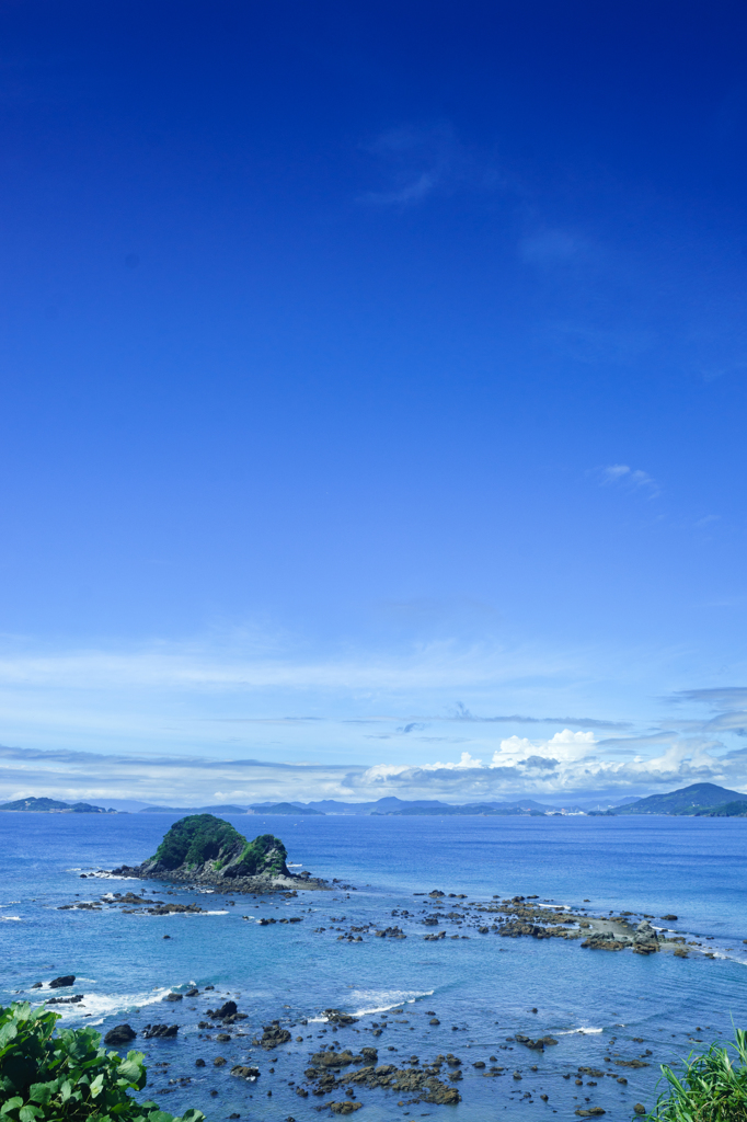 青い海と空