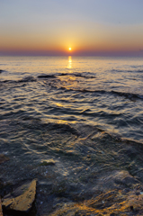 日の出の海岸