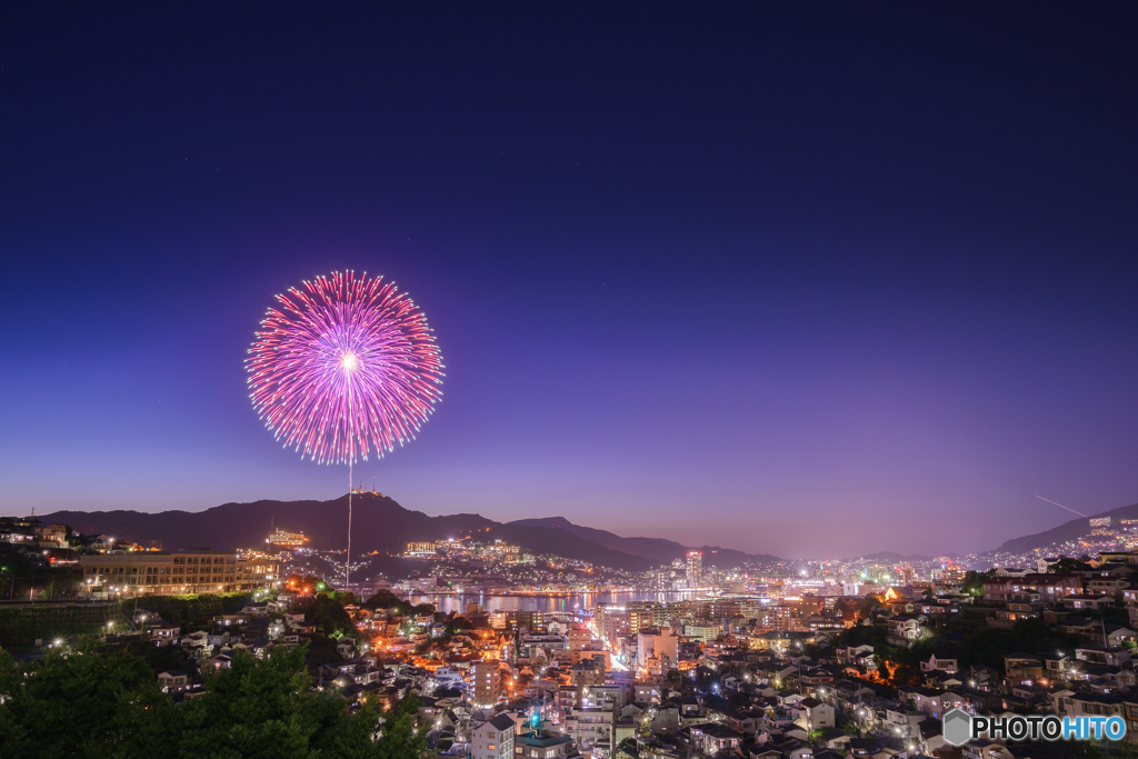 夏の夜の花火