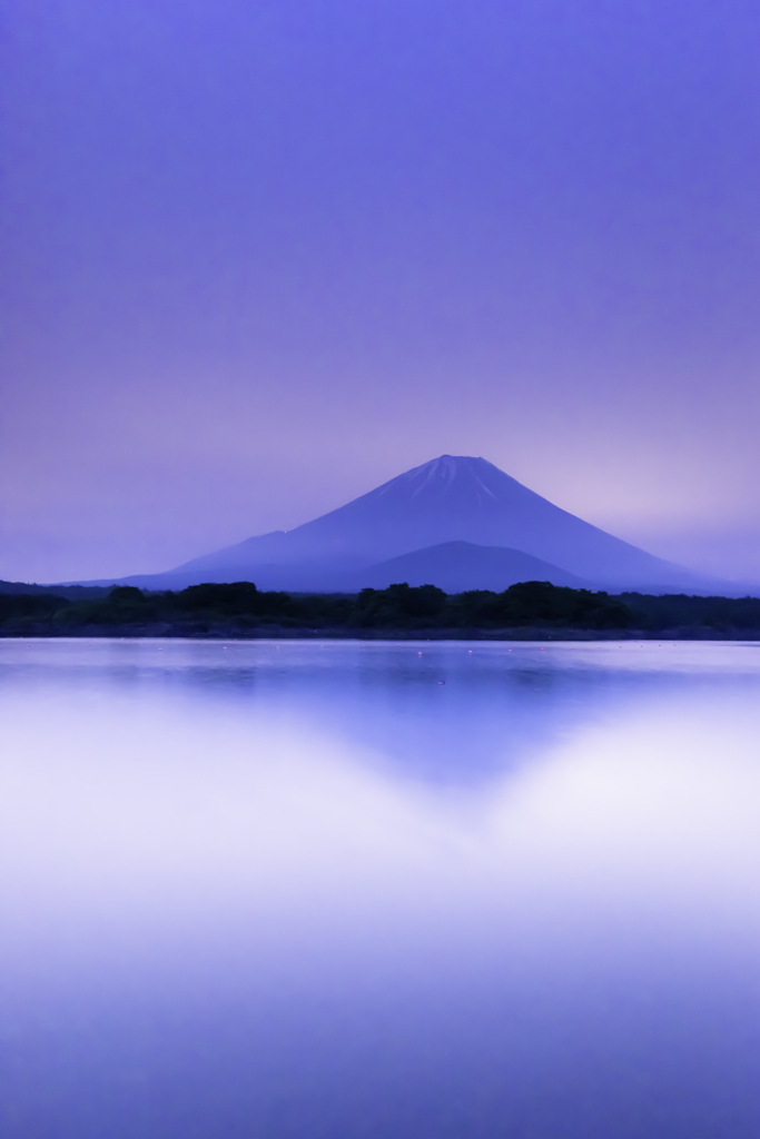 皆既月食だったはずの富士山