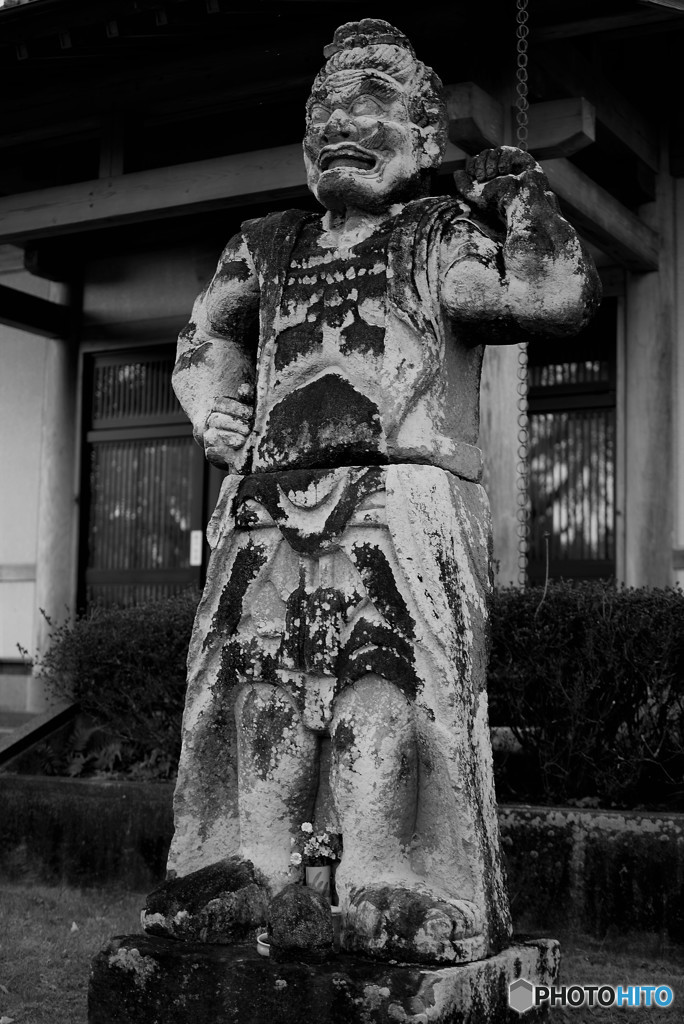石像