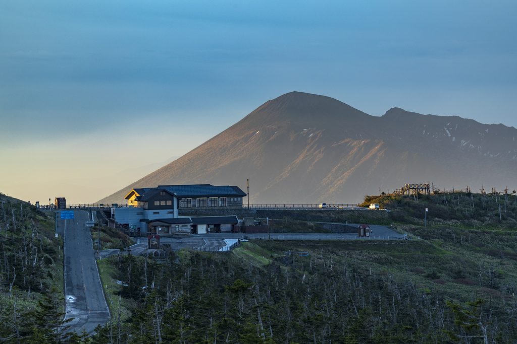 ６月の岩手山