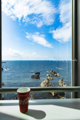 海を眺めながら