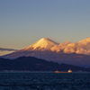 夕日に染まる富士山