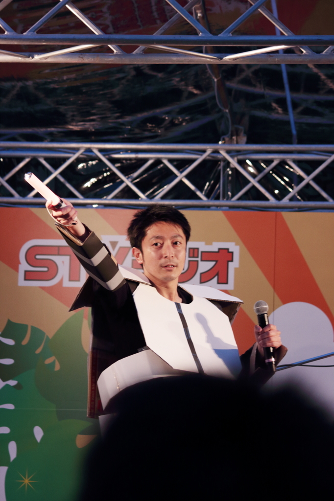 2016.06.15_19.12.22_1_FHD.CR2