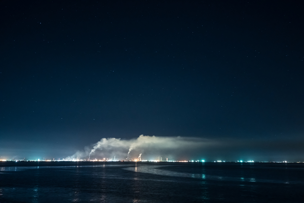 海ほたるパーキングからの工場夜景