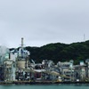 曇りの港