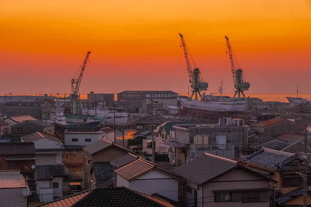 ６月焼津港の夜明け（１）