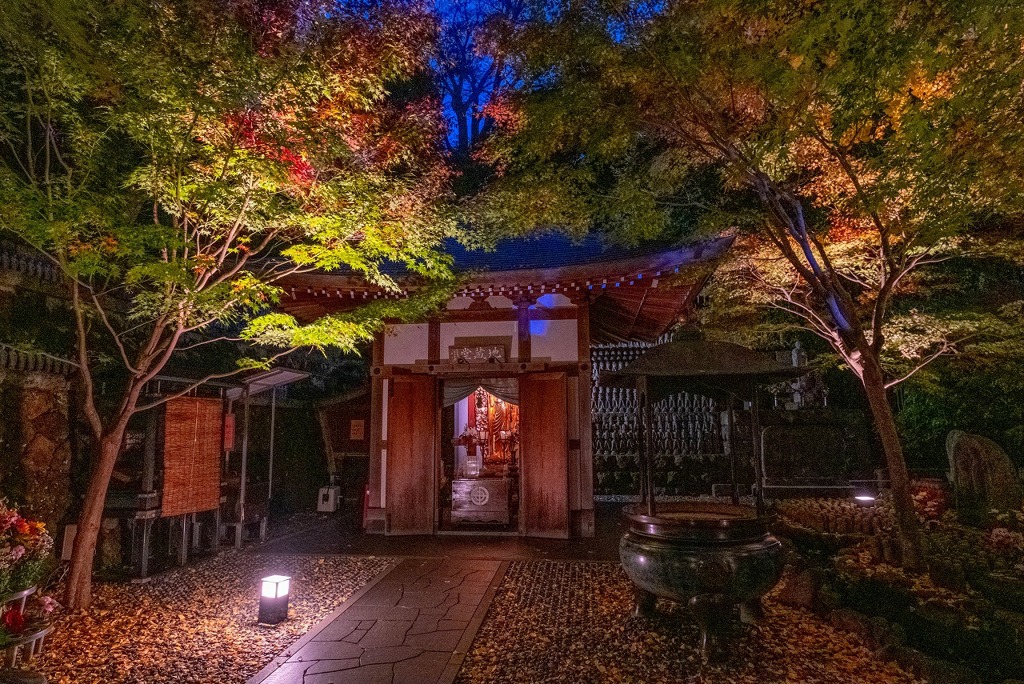 夜の長谷寺（４）