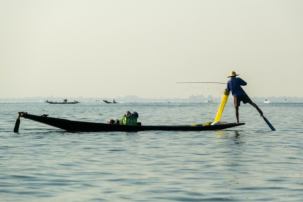 インレー湖（１）