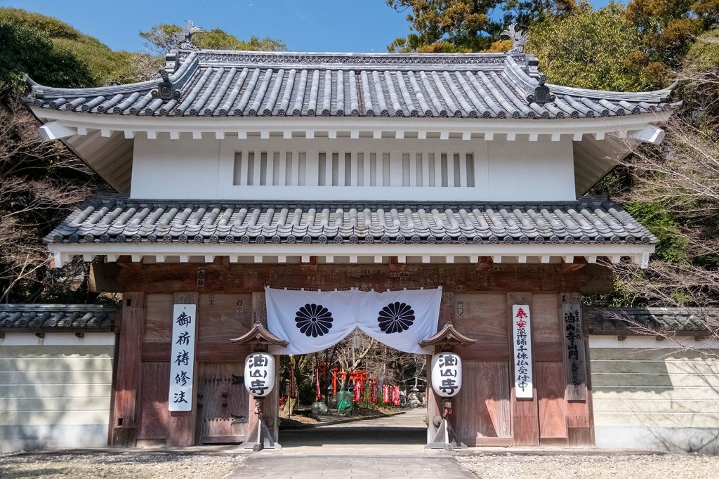 春の油山寺（１）