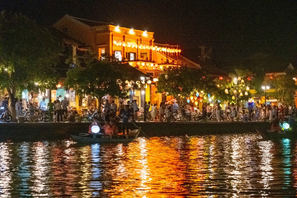 ホイアン・ランタン祭り（21）