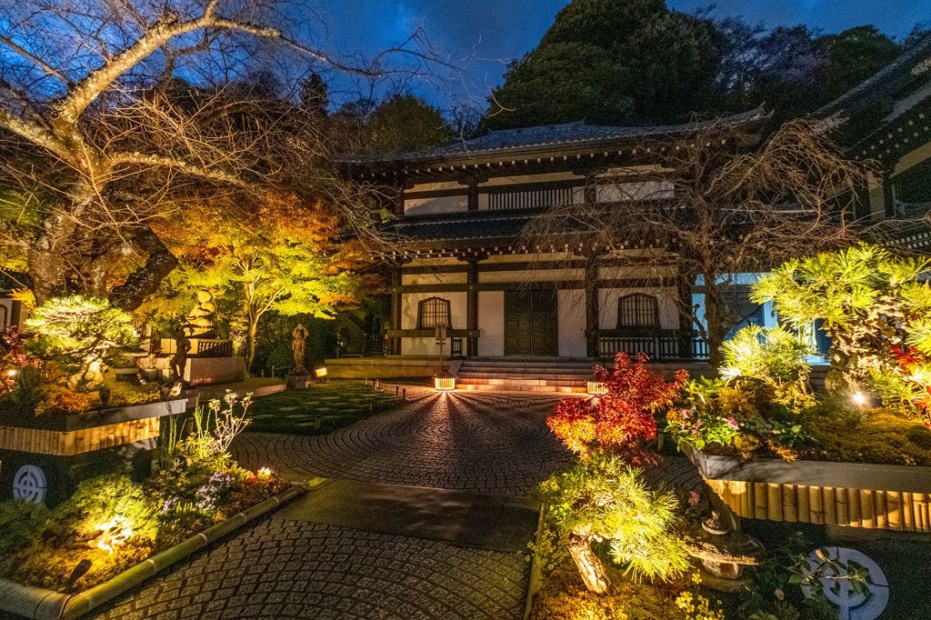 夜の長谷寺（９）