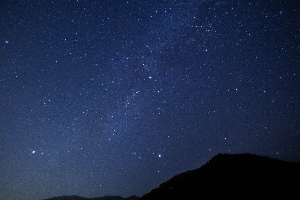 奥四万湖の夜空