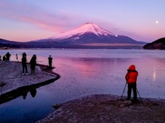 満月と富士山（１）