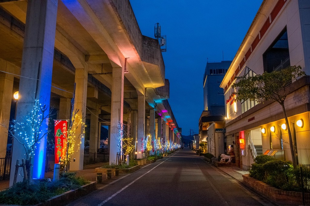 夜の武雄
