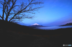 日の出前