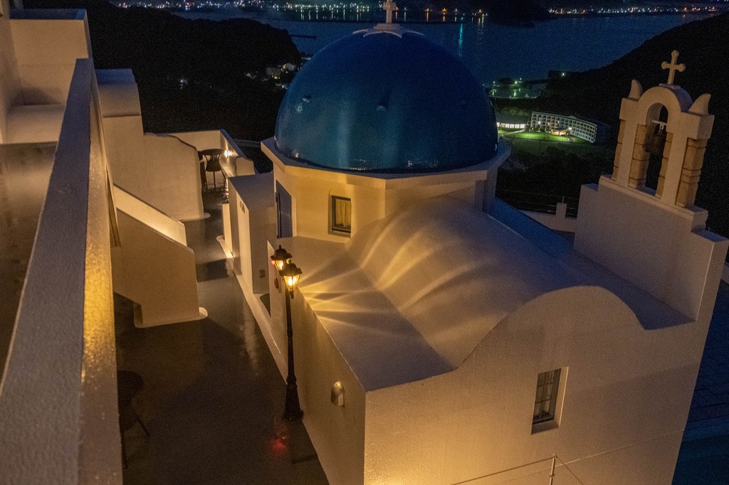 夜のヴィラ・サントリーニ（３）