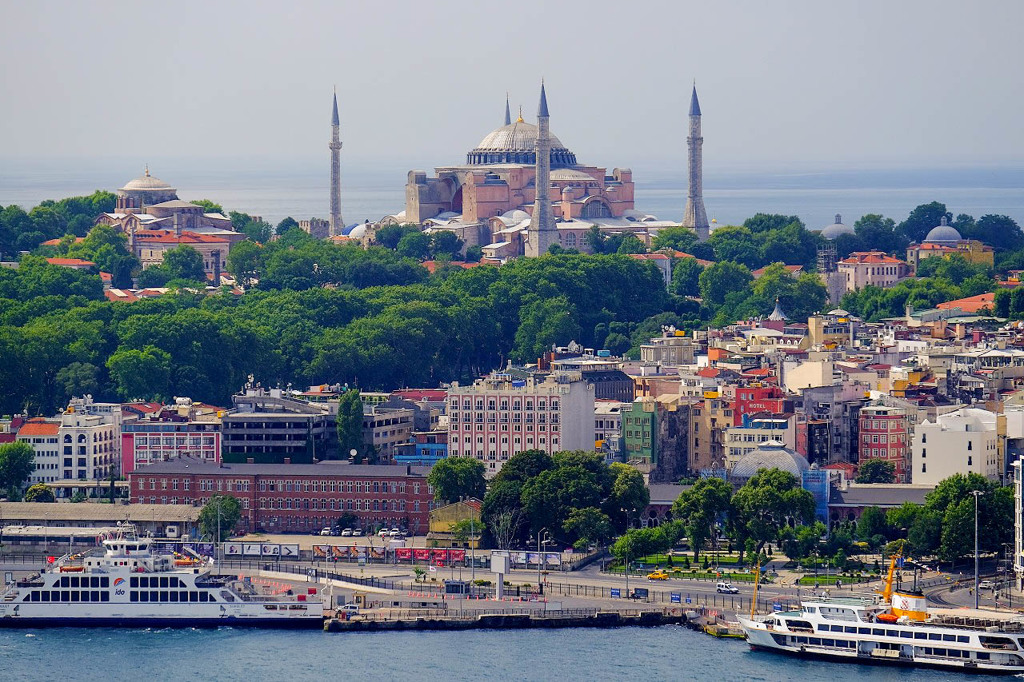 イスタンブール１４
