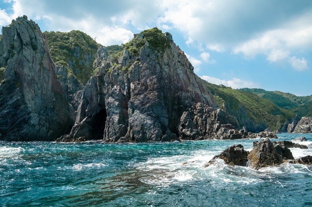 青海島クルーズ（１）