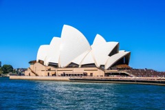 シドニー（23）