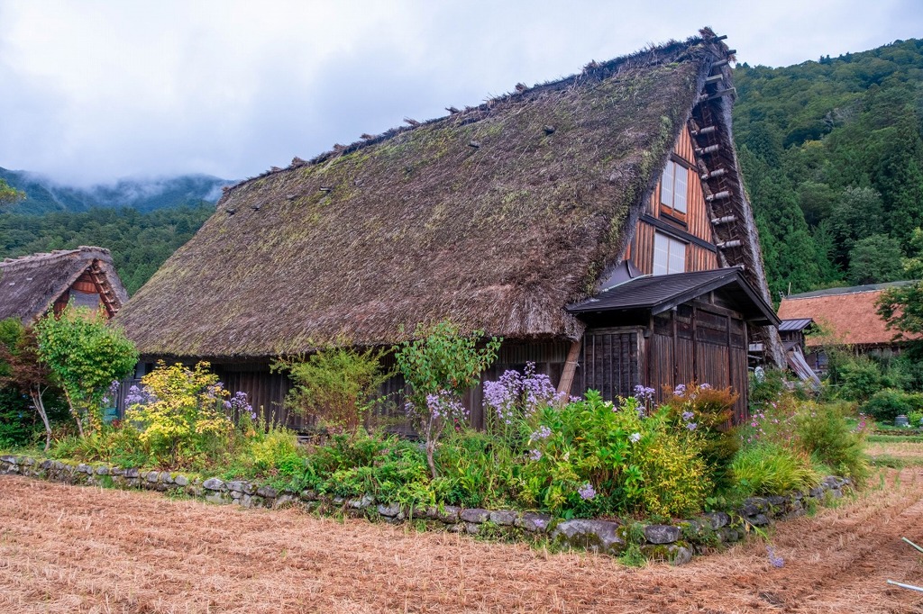 秋の白川郷（７）