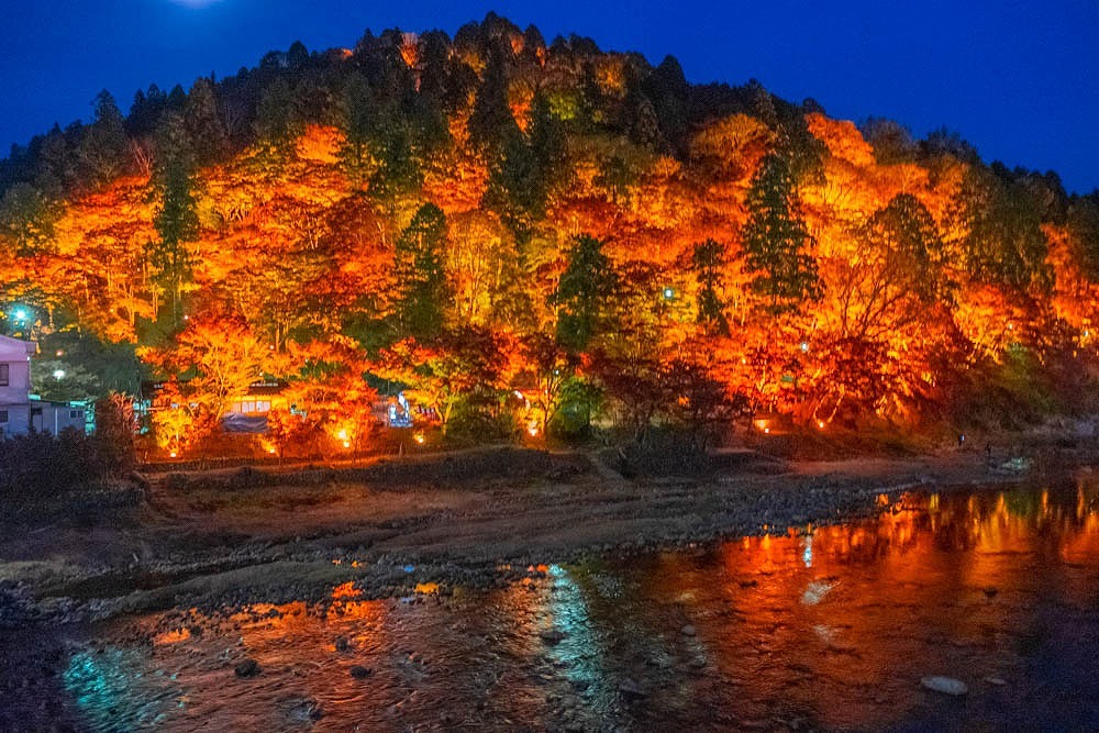 夜の香嵐渓（11）