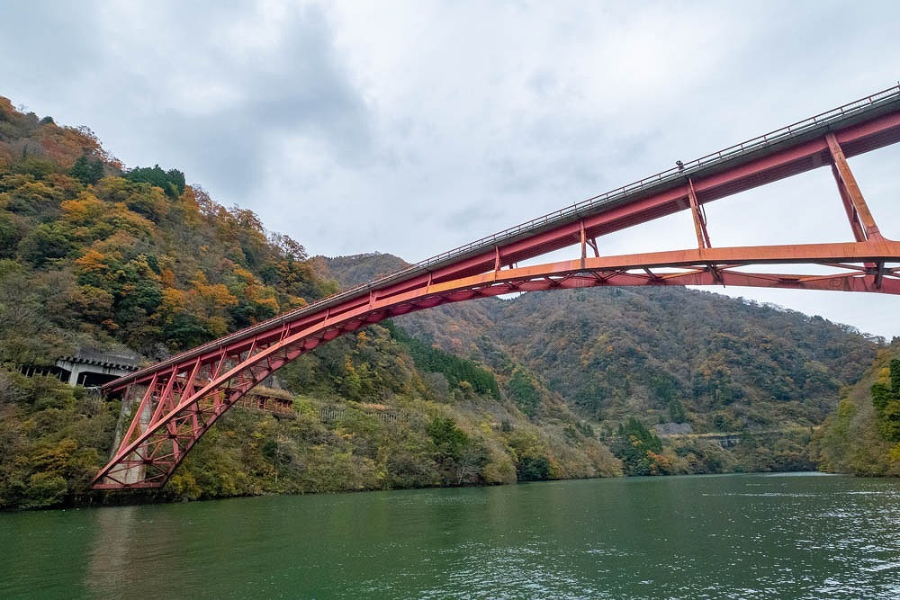 庄川狭（９）