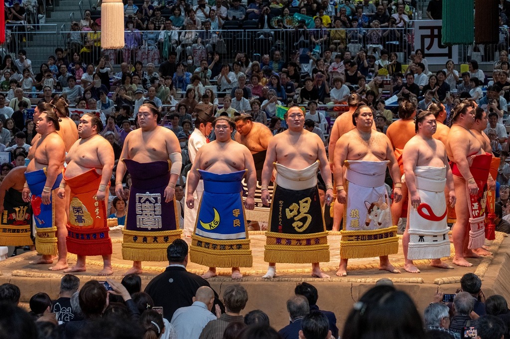 大相撲名古屋場所（６）