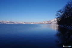青の十和田湖