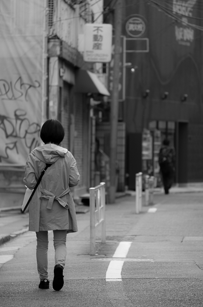 早朝　家路　街裏