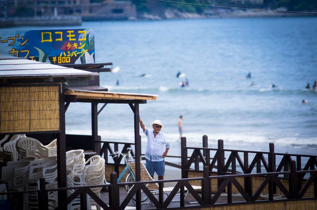 海岸　海の家　ただいま準備中