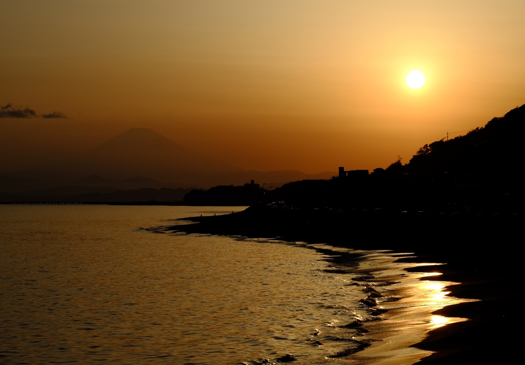 早春　稲村ヶ崎　夕陽