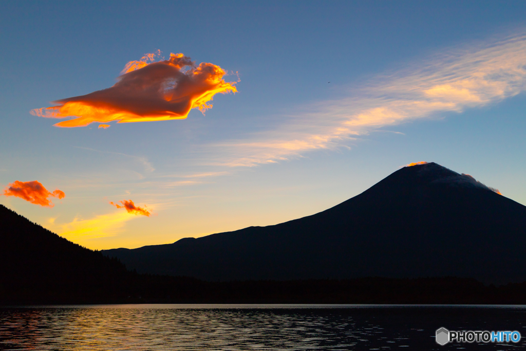 この日の田貫湖 吊るし雲