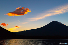 この日の田貫湖 吊るし雲