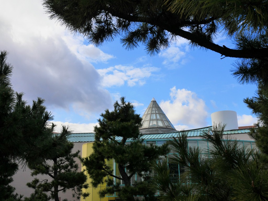 芦屋市立美術博物館