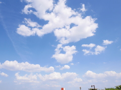 面白い形の雲見つけた‼