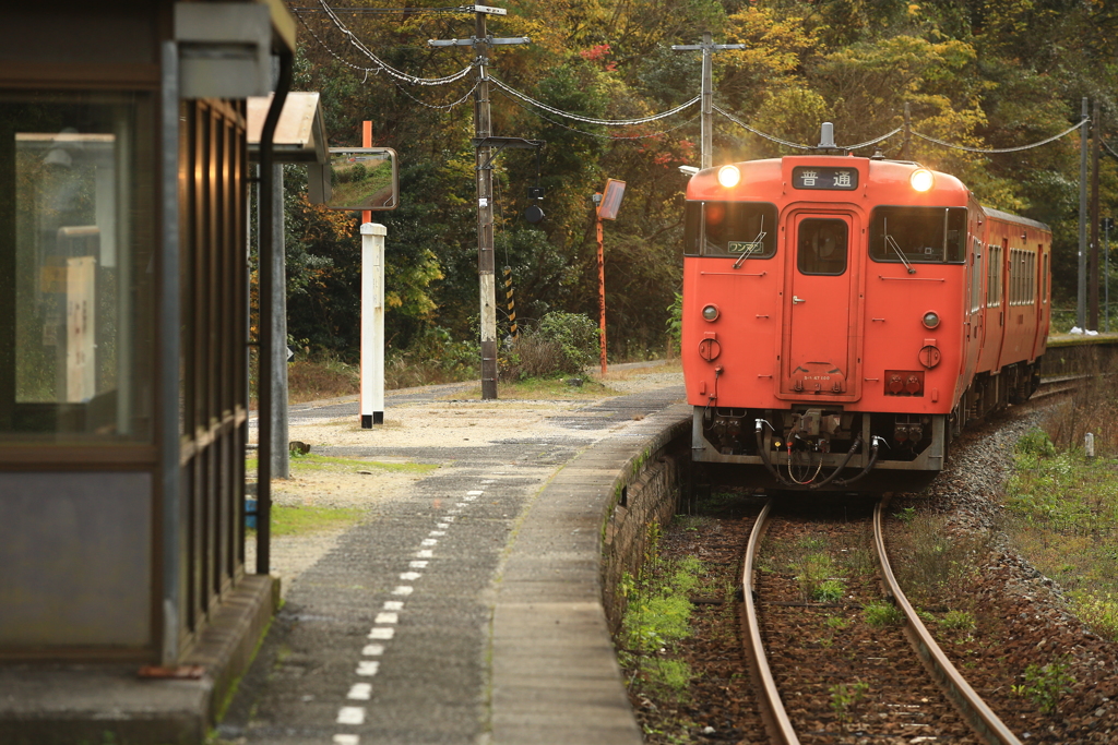 下り列車入線