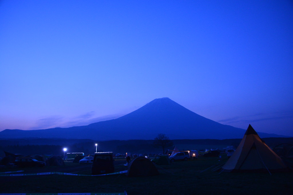 朝の富士山