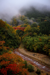 赤い橋の記憶 ～季節は秋に～
