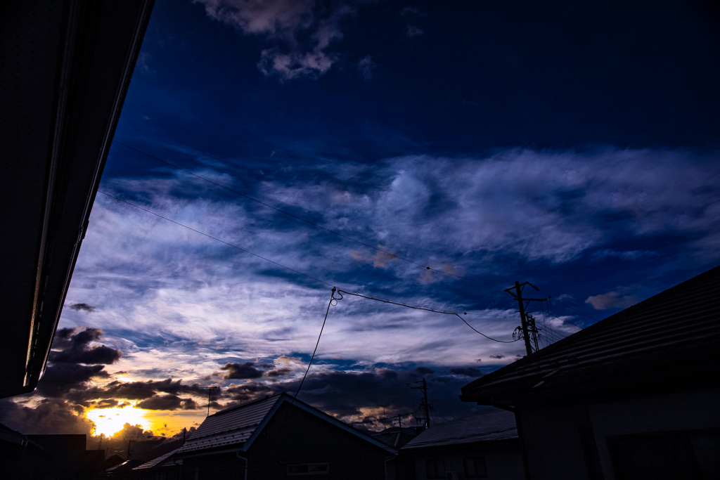 たった今 ～台風一過の夜明け～