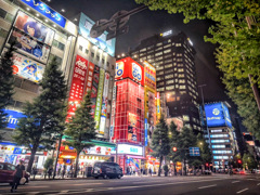 派手な街並み