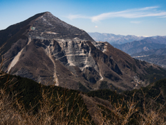 武甲山 雄姿