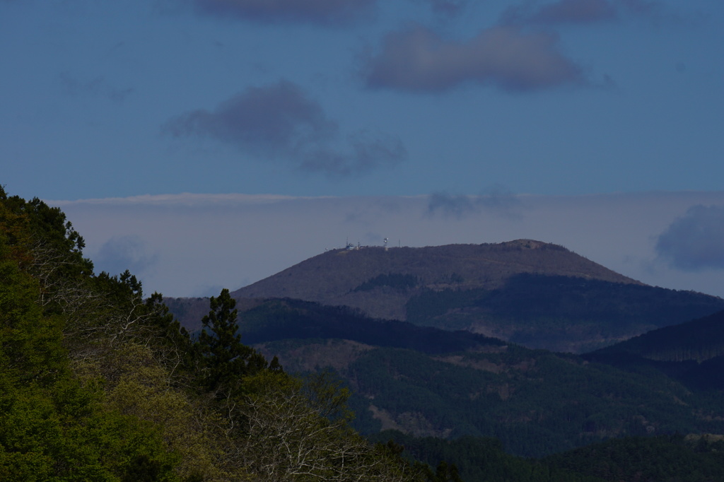 室根山
