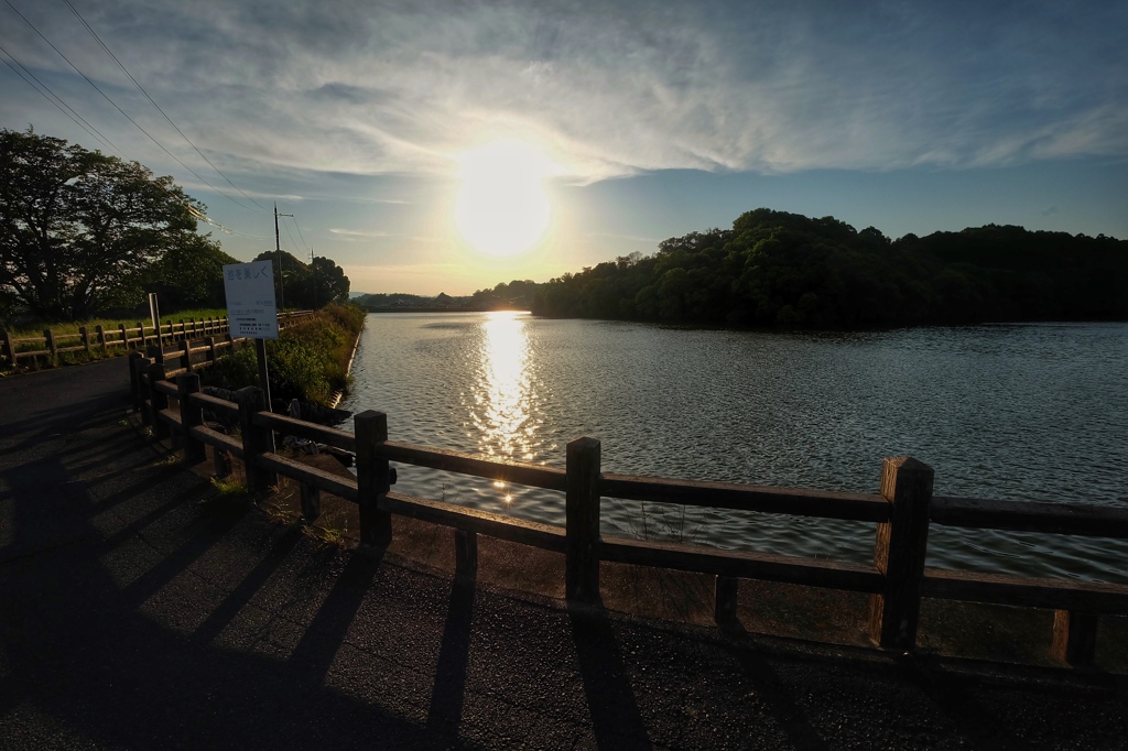 古墳と夕陽