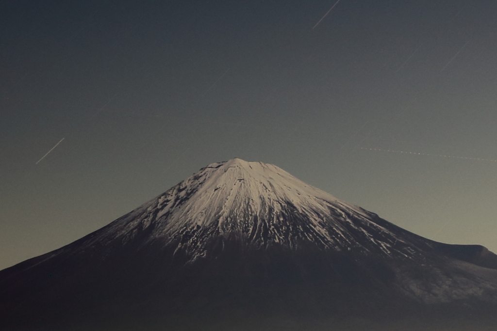 融けつつある雪