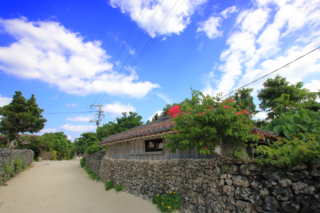 まだまだ夏日の竹富島♪